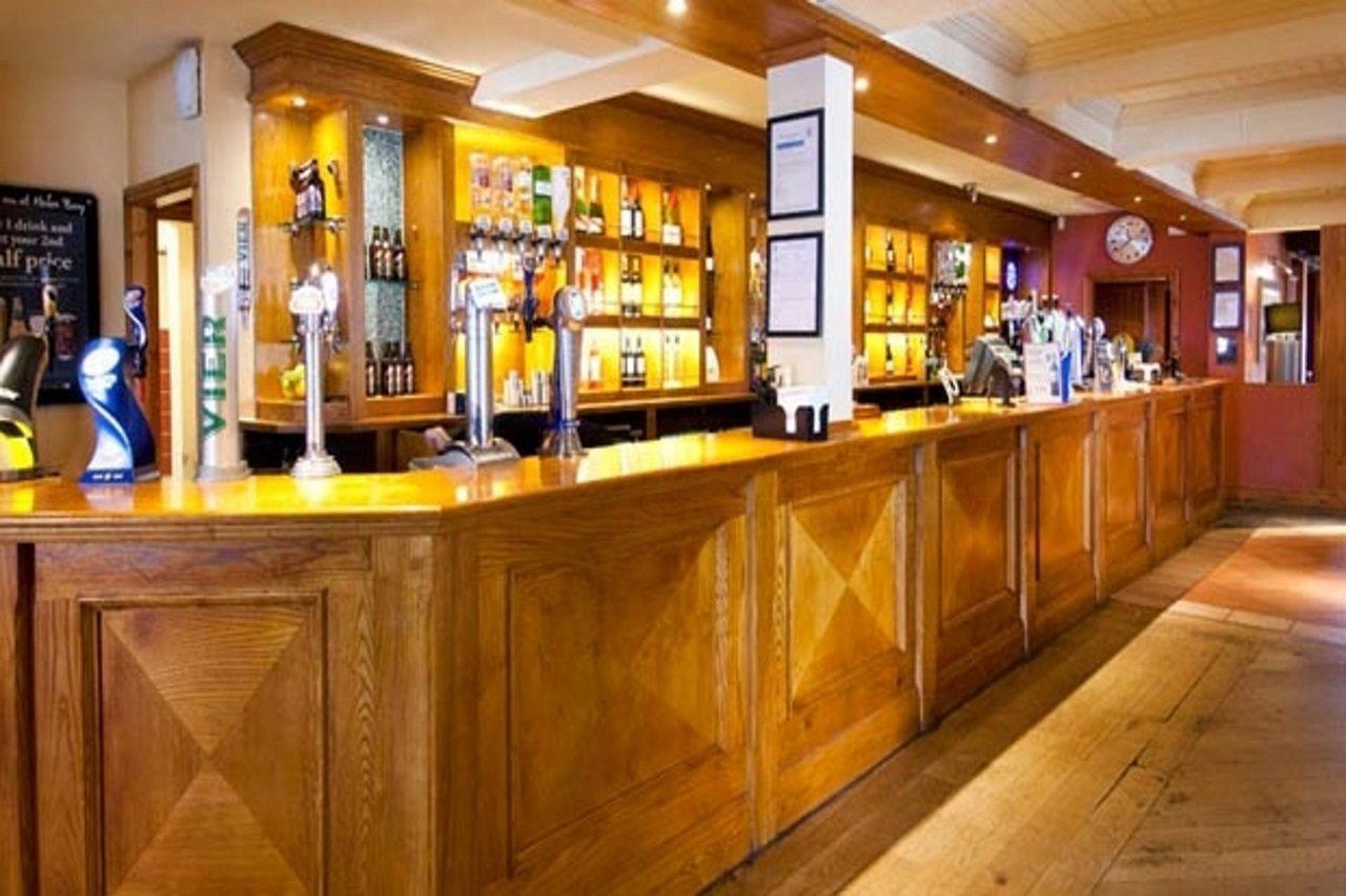 Premier Inn Poole Centre Экстерьер фото