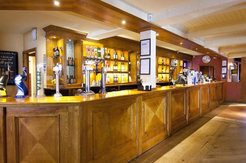 Premier Inn Poole Centre Экстерьер фото